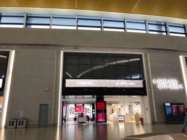 지난 9월 오픈한 상하이 푸동 공항 면세점. (사진=코트라)