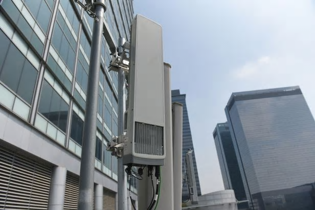 삼성전자 수원 디지털시티에 구축되어 있는 5G 기지국 모습. (사진=삼성전자)