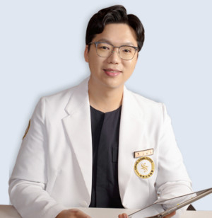 샤인스타의원 홍대점 김동현 대표원장.