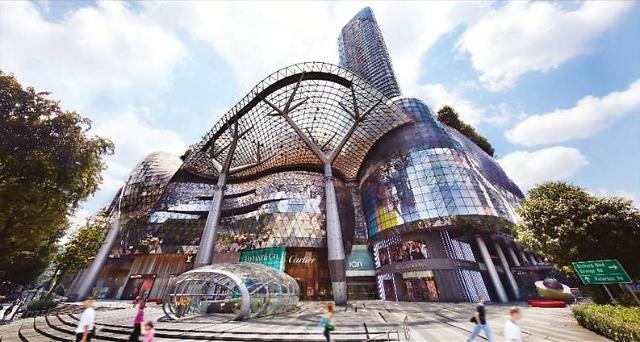 파리바게뜨 싱가포르 신규 플래그십 스토어가 오픈 예정인 '아이온 오차드'.