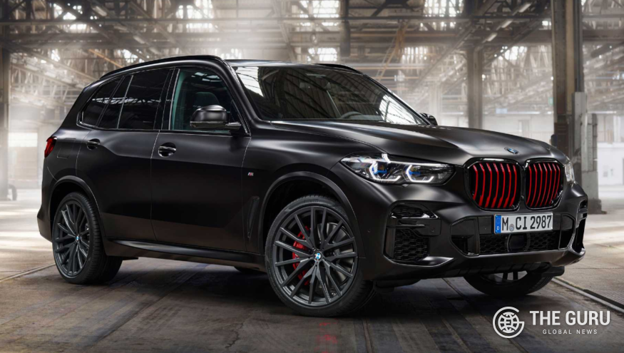 BMW 'X5 블랙 버밀리온' 전면. (사진=BMW그룹)