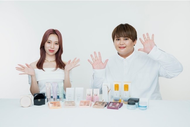 이베이재팬은 큐텐 내 아모레퍼시픽 공식 샵 홍보대사로 인기 유튜버 '빠빠라삐즈'를 임명했다. (사진=이베이재팬_