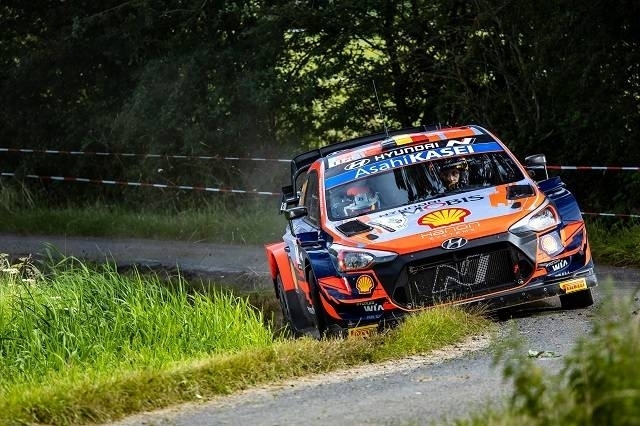 '2021 월드랠리챔피언십' 8차 대회 벨기에 랠리에서 현대차 'i20 Coupe WRC' 랠리카가 주행하고 있다. (사진=현대차)