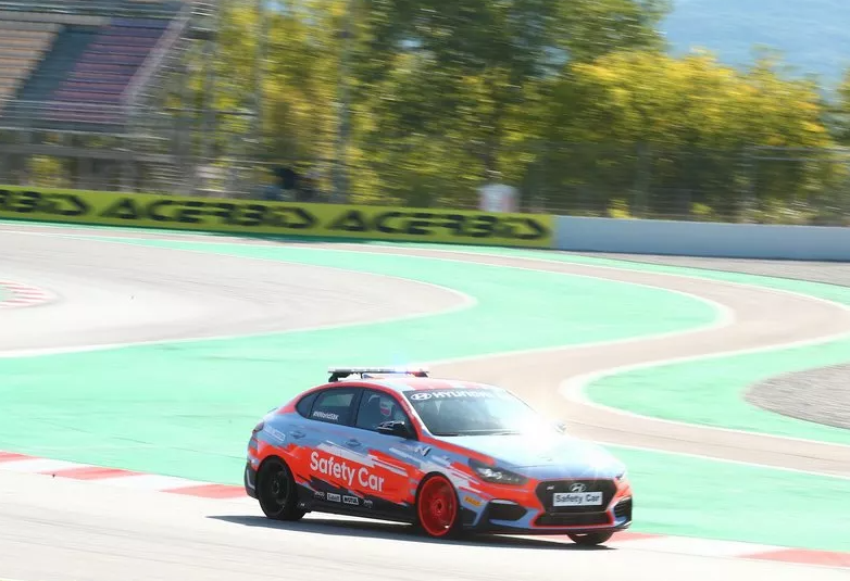 현대차가 오는 2023년까지 'WSBK' 공식 세이프티 카 활동을 이어가기로 했다. (사진=현대차)