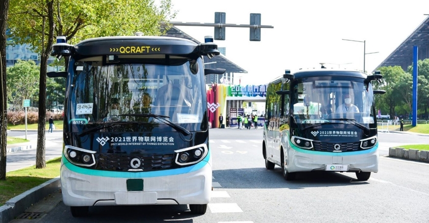 우시에서 열린 2021 세계 IoT 엑스포에서 시연되고 있는 롱주 원. (사진=큐크래프트)