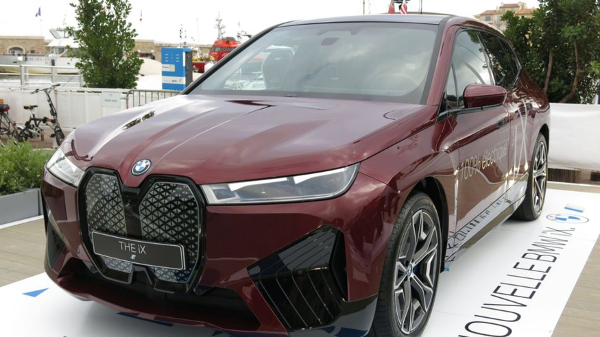 BMW가 내년 출시 예정인 전기 스포츠유틸리티차량(SUV) 모델 'iX'. (사진=BMW)