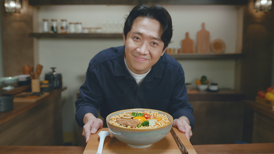 팔도비나는 '베트남 유재석'이라 불리는 쩐탄(Tran Thanh)을 공식 앰버서더로 선정했다. (사진=팔도 비나)