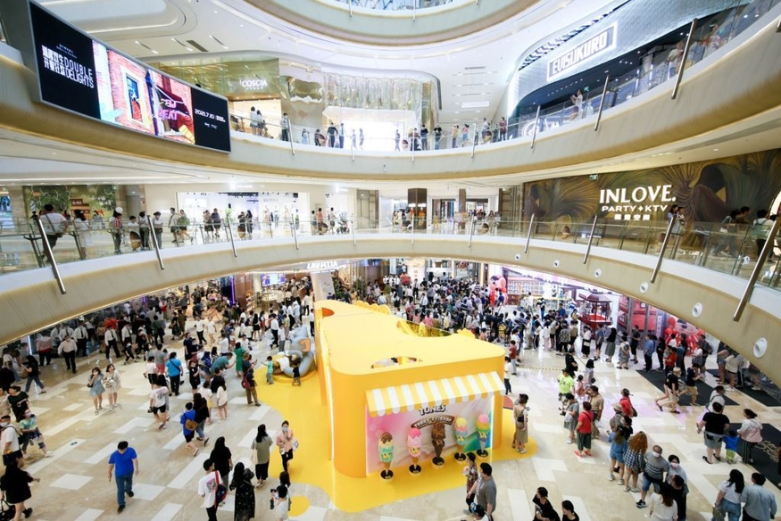 싱가포르 마리나베이 인근에 위치한 쇼핑몰 래플스 시티(Raffles City). (사진=래플스 시티)