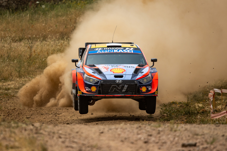 이탈리아에서 열린 2022 WRC 5차 대회에서 현대자동차 ‘i20 N Rally1’ 경주차가 달리고 있는 모습. (사진=현대차)
