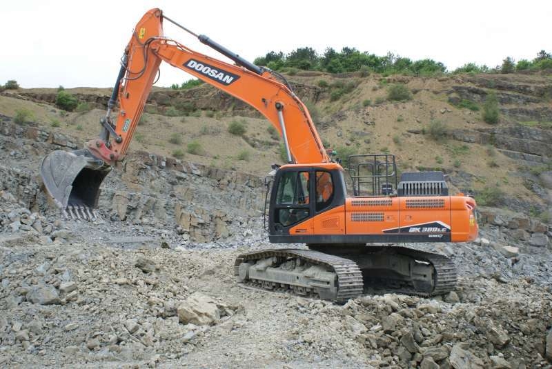 현대두산인프라코어 DX380LC-7 굴착기. (사진=현대두산인프라코어)