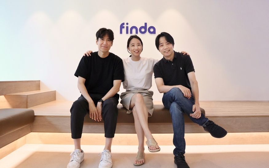  왼쪽부터 박홍민·이혜민 핀다 공동대표, 황창희 오픈업 대표