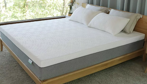 현대백화점의 가구·매트리스 업체 지누스가 미국 아마존에서 올해 최고의 매트리스(The best mattress on Amazon in 2022) 3위에 올랐다. 사진은 지누스 매트리스.(사진=아마존)