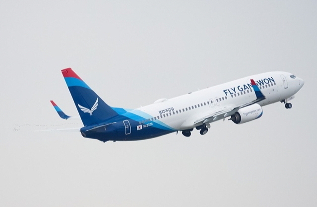 플라이강원은 AFI KLM E&M와 3대의 보잉 737-800 항공기 엔진 유지보수 지원 계약을 맺었다. (사진=플라이강원)