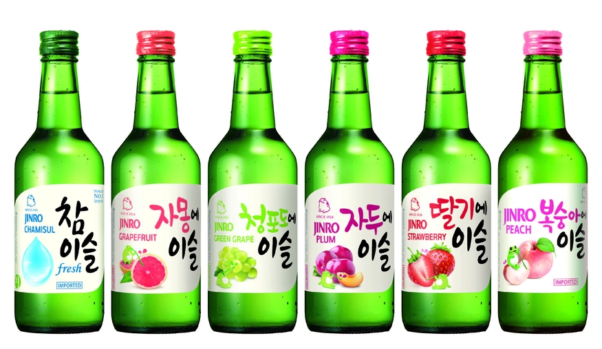하이트진로가 선보인 참이슬 후레쉬와 과일 리큐어 (사진=하이트진로)