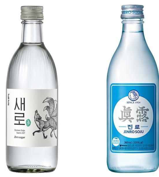 롯데칠성음료와 하이트진로가 선보인 소주 제품.(사진=각사)