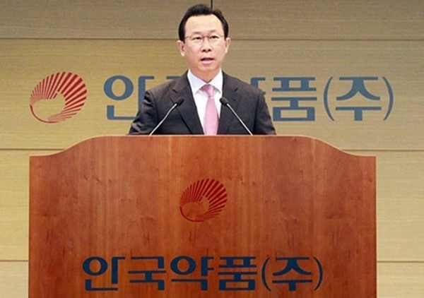 어진 전 안국약품 부회장. 안국약품은 지난 1월 27일 어진 전 부회장을 사내이사로 선임하는 임시주주총회 안건을 승인했다. (사진=안국약품) 