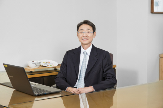 취임 2년을 맞은 신동원 농심그룹 회장이 글로벌 1위 식품 기업을 목표로 미국 사업을 가속한다.(사진=농심)