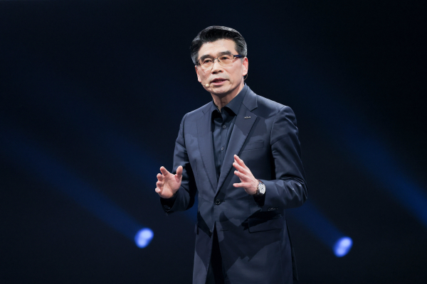 송호성 기아 사장이 기아 EV 데이(KIA EV Day)에서 발표하고 있다. (사진=기아)