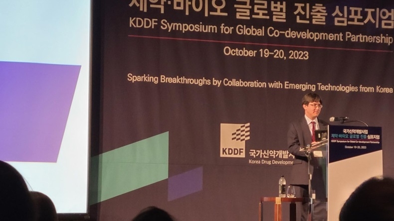 티모시 팽 사이트라인 부사장은 지난달 국가신약개발산업 제약·바이오 글로벌 진출 심포지엄에서 국내 제약사가 라이선싱 아웃에 지나치게 의존하는 것은 중독과 같다고 지적했다. (사진=사이트라인)