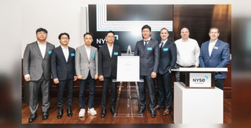 LG AI 연구원과 크래프트 테크놀로지가 미국 뉴욕증권거래소에 ‘LG 크래프트 AI-파워드 US 라지캡 코어(LG QRAFT AI-Powered U.S Large Cap Core)’를 상장했다.(사진=크래프트 테크놀로지)