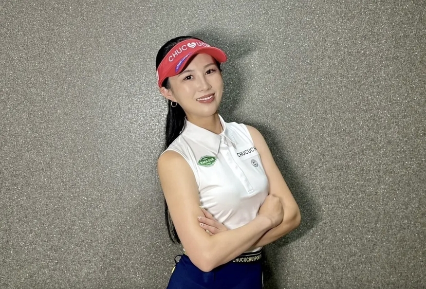 츄쿠츄는 일본 프로골퍼 아라타케 루이 선수와 의류 후원계약을 체결했다. (사진=와이스그린)