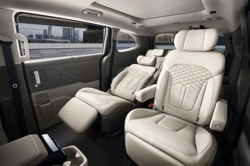 현대차 중국 전략형 MPV 모델 '쿠스토' 2열. (사진=현대차)