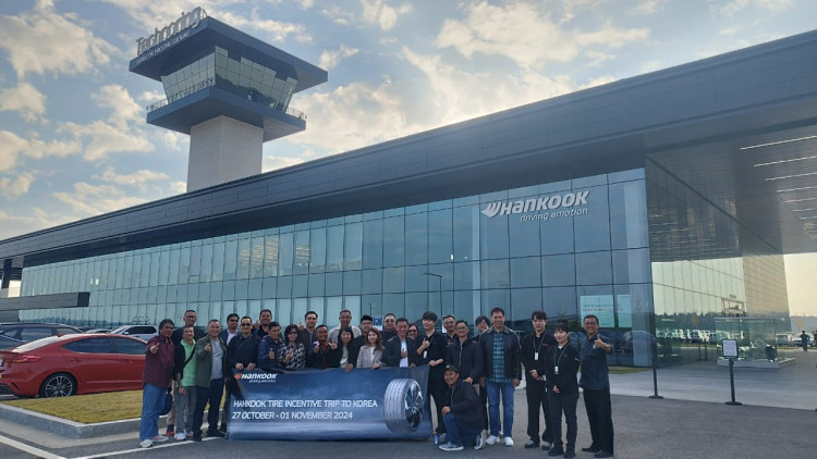 한국타이어가 한국 대전에 위치한 첨단 기술 연구센터 한국테크노돔에 인도네시아 딜러 15명을 초청했다. (사진=SWA)