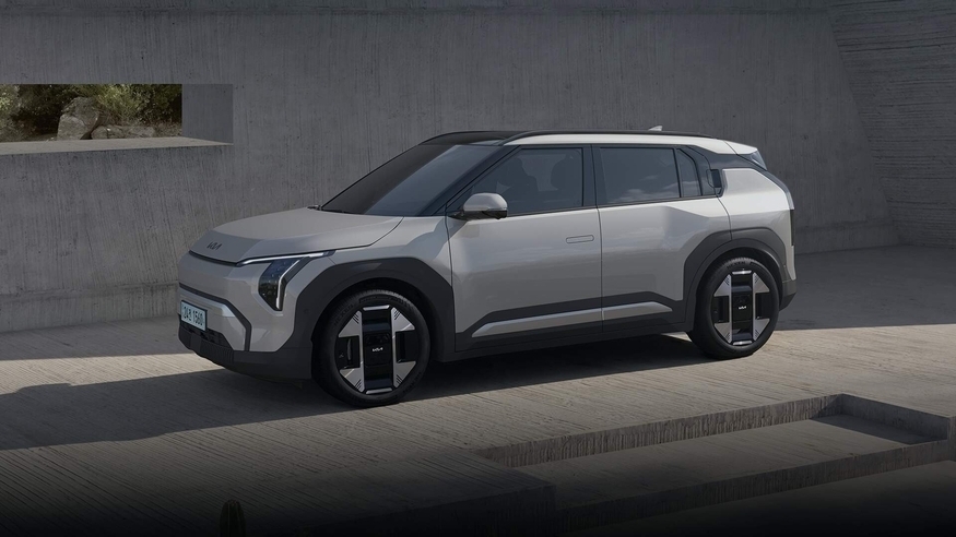 기아 소형 전기 SUV 모델 'EV3'. (사진=기아)