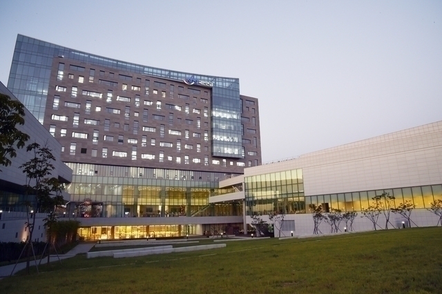 국민연금공단이 스웨덴 부동산 전문 자산운용사 앤더슨부동산투자관리(AREIM)에 소수 지분을 투자하기로 했다. 사진은 전북 전주 국민연금공단 본사 전경. (사진=국민연금)