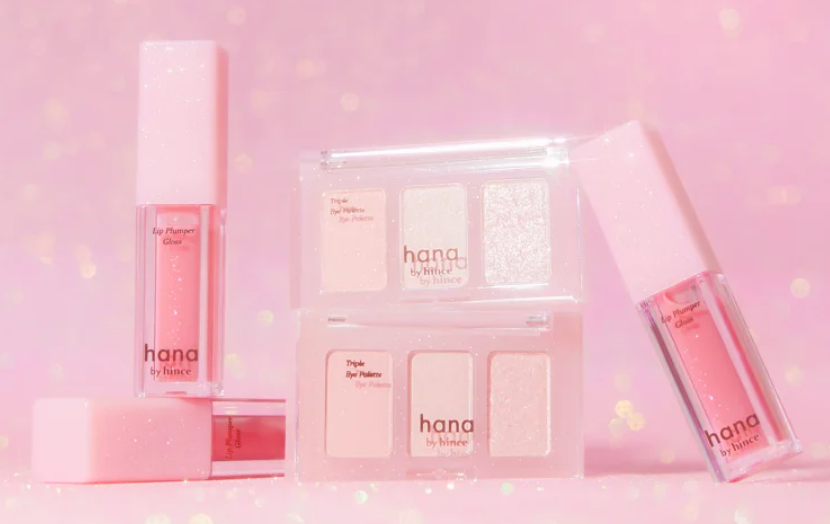 LG생활건강이 일본 편의점 체인 패밀리마트와 손잡고 오는 11월 7일부터 일본 전국 약 1만4400개 패밀리마트에서 출시하는 '하나 바이 힌스' 홀리데이 컬렉션. (사진=비바웨이브)