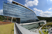 한국가스공사, 영국 BP와 '최대 980만t' 장기 LNG 공급 추가 계약