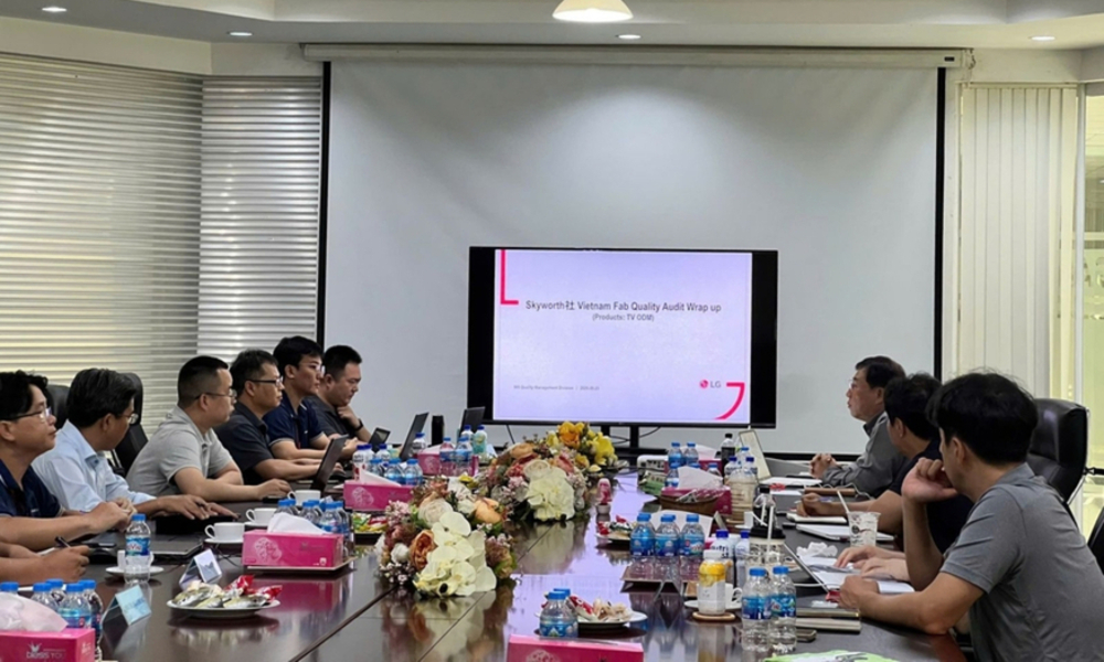 LG전자, 베트남에서도 TV 외주 생산 공식화…류재철號 극한 생존 전략