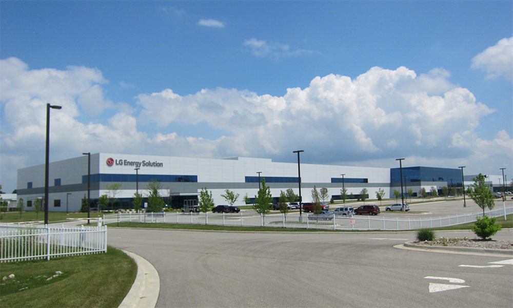 [단독] 'LG엔솔 특허 관리' BMS, 중국 BYD와 '특허 전면전'…유럽 UPC 소송 "더 이상 좌시 않겠다"