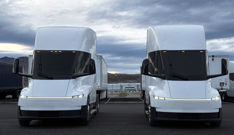 '베일' 벗은 테슬라 대형 전기트럭 세미, 세부 성능·트림 2종 공개