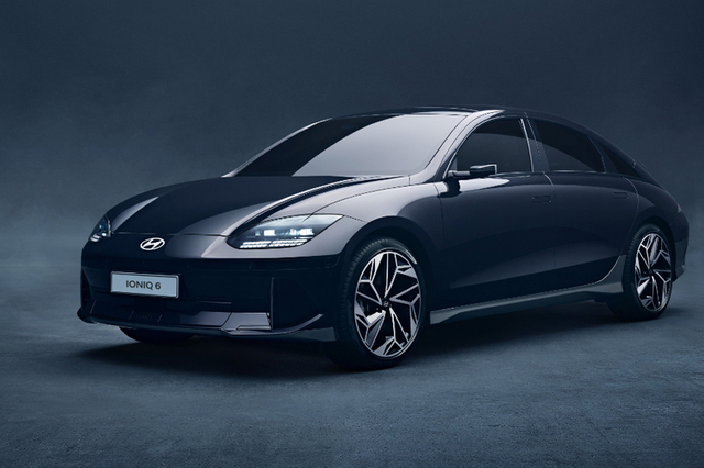 "전면 재검토' 현대차·기아, 美 전기차 전략 대폭 조정