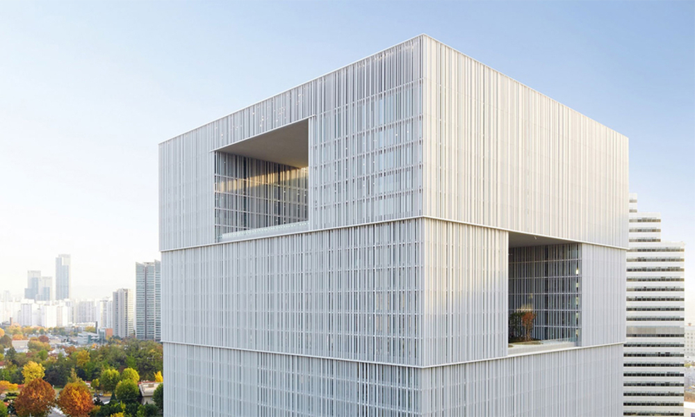 아모레퍼시픽, 中 콘퍼런스 줄줄이 참가…'K-뷰티' 패러다임 바꾼다