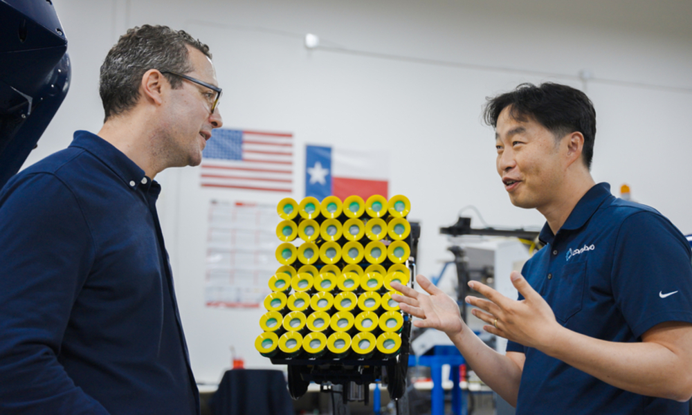 쿠팡, AI 스타트업에 1200억 투자…'로켓배송' 넘어 'AI 물류' 선점