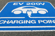 "2030년 유럽 EV 충전소 22만→600만개 필요"