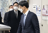 이재용 운명 내달 결정…특검 9년 구형