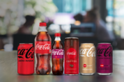 코카콜라, 글로벌서 가격인상 만지작…"원자재·임금 인상 탓"