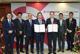 한화오션 '1.9조' 잭팟'…LNG 이중연료 컨테이너선 7척 수주