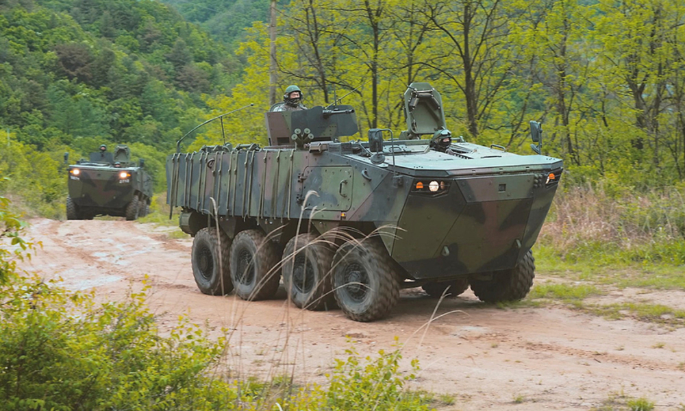 페루 육군 "현대로템 K2 전차 46대·K808 장갑차 99대 도입" 공식 발표