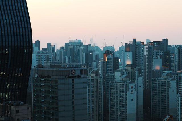 "내년 전국 주택 매매가 0.8·전셋값 4 상승" 전망 나와