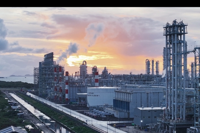 롯데, 바이오·수소 신사업 확 키운다…체질개선 승부수