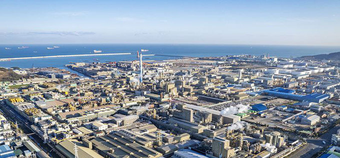 "트럼프 아연 투자, 고려아연·영풍 분쟁에 무산 가능성…한미관계 악화 우려도" 경고