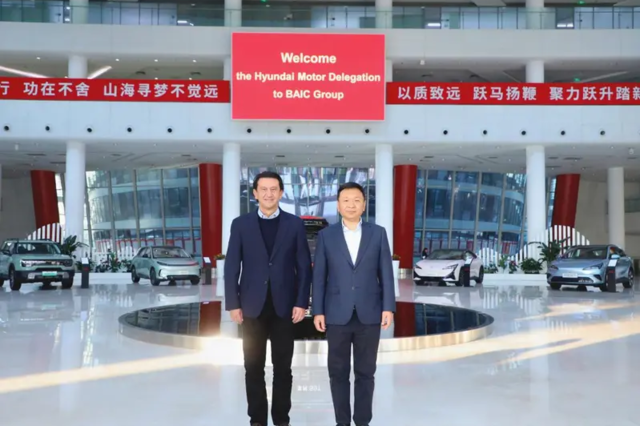 현대차 무뇨스 사장, BAIC 회장 만나 中 합작 운영 구조 전면 재정비…기술·제품 개발 거점 재편