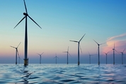 트럼프가 제동 건 美 뉴욕 해상풍력 공사, 법원 판단 따라 임시 재개