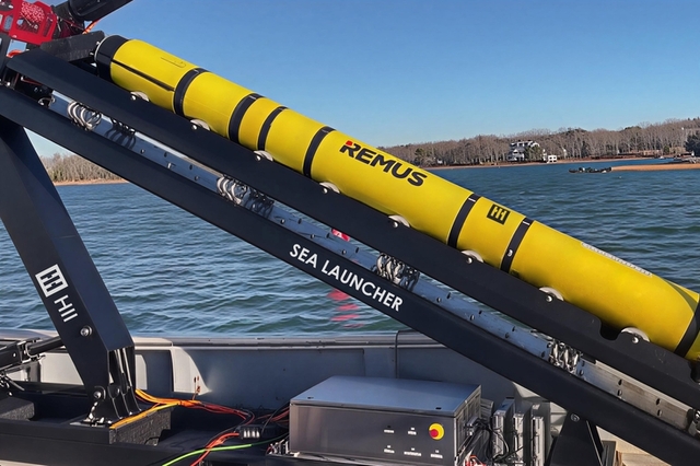 'HD현대 파트너' HII, 자율 수중로봇 자동 발사·회수 시스템 시연 성공