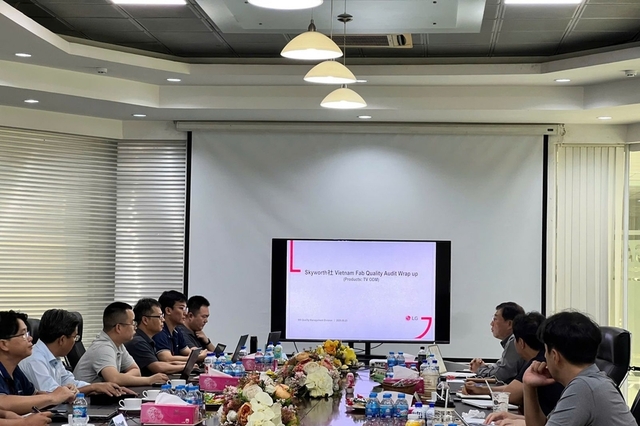 LG전자, 베트남에서도 TV 외주 생산 공식화…류재철號 극한 생존 전략