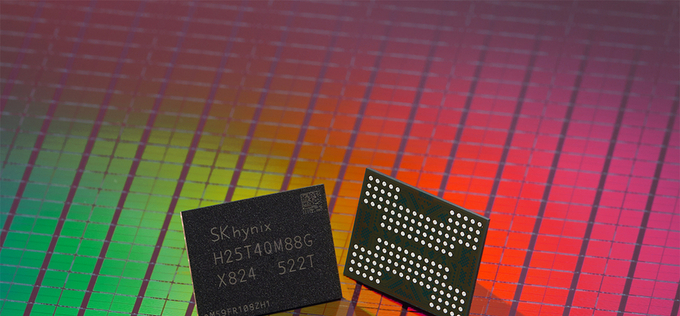 삼성전자·SK하이닉스에 물 들어오나? "1분기 D램값 2배 폭등…낸드도 60 상승" 전망